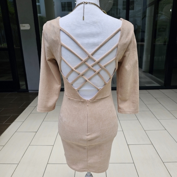 Blush ✦ Tan Suede Cocktail Dress ✦ Deep Plunge Criss Cross Back Sz M EUC - Picture 7 of 16